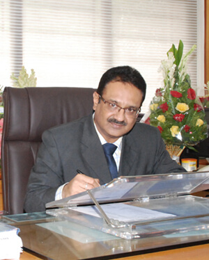Dr-Bhawalkar.JPG