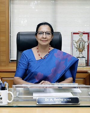 Dr-Bhawalkar.JPG